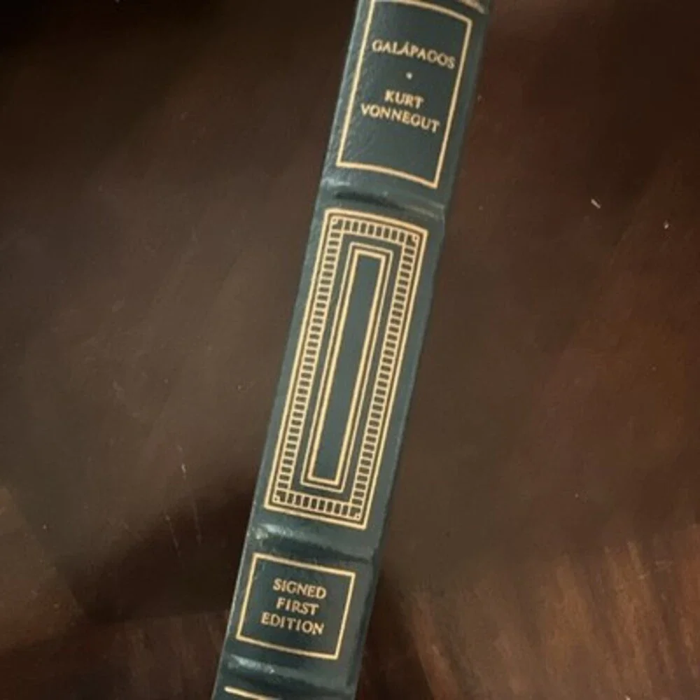 Kurt Vonnegut Galápagos Hardcover Signed Limited 1st Edition